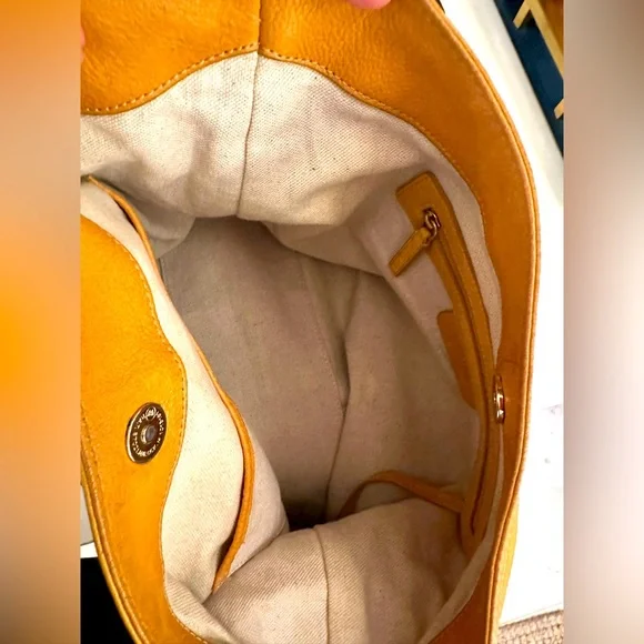 Michael Kors Shoulder Bag - Picture 10 of 12